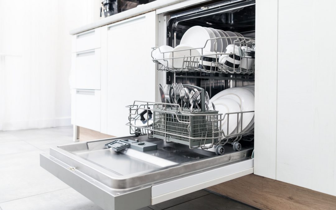 A Complete Guide to Cleaning A Dishwasher