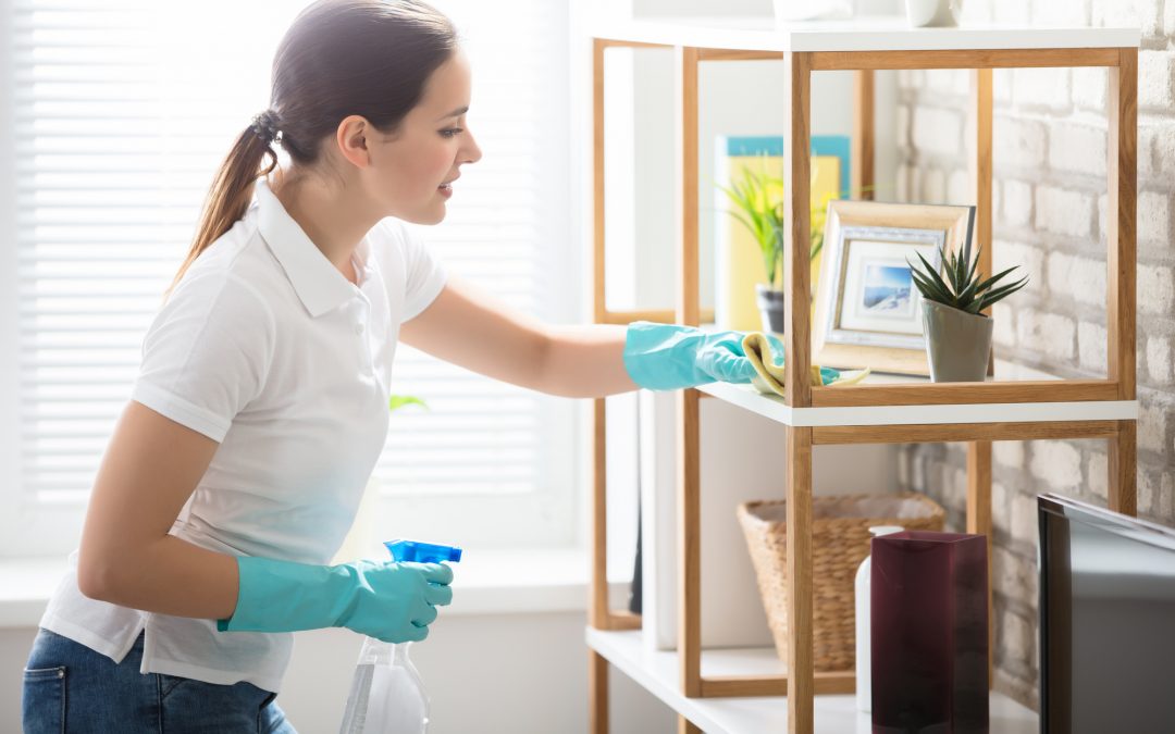 How to Clean Your House Fast: 7 Tips